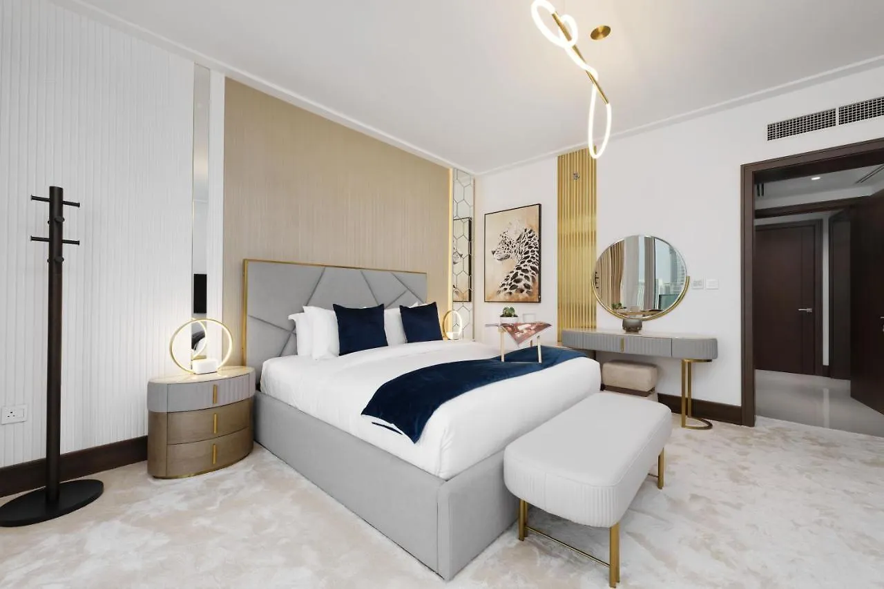 Apartment Maison Privee - Ultra Chic High-Floor Apt With Direct Burj Khalifa & Fountains Views Dubai