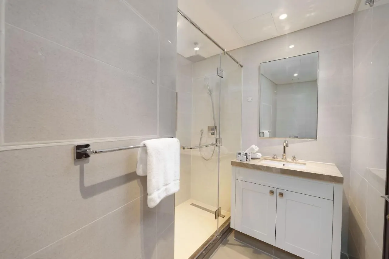 Apartment Maison Privee - Ultra Chic High-Floor Apt With Direct Burj Khalifa & Fountains Views Dubai