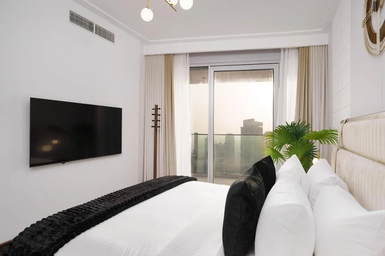 Apartment Maison Privee - Ultra Chic High-Floor Apt With Direct Burj Khalifa & Fountains Views Dubai United Arab Emirates