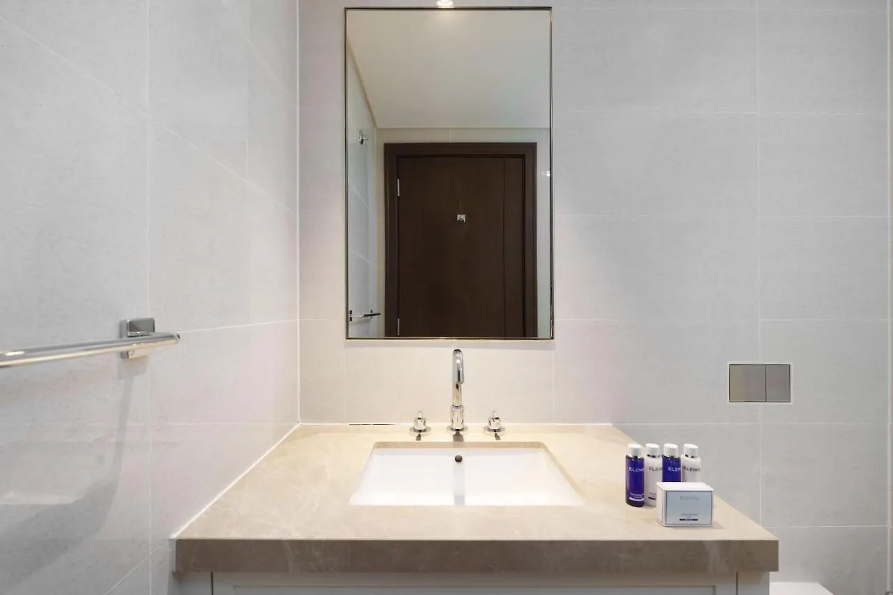 Maison Privee - Ultra Chic High-Floor Apt With Direct Burj Khalifa & Fountains Views Dubai